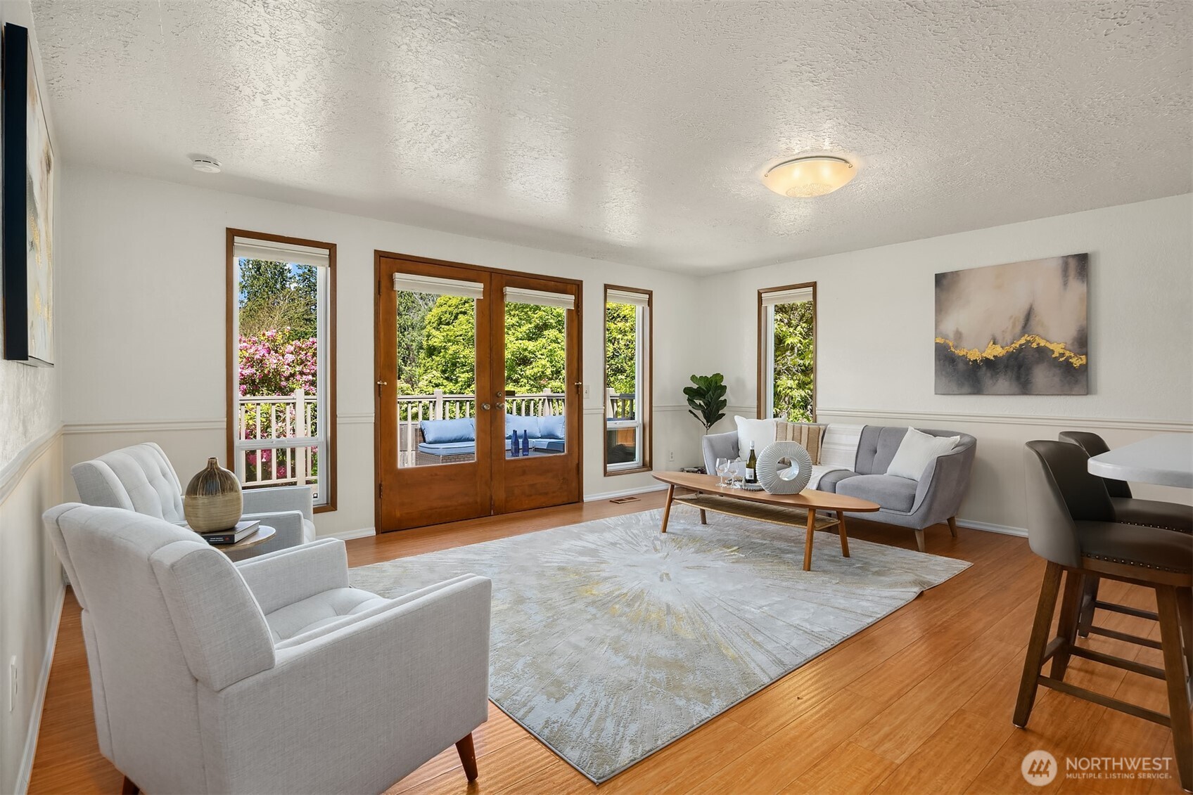 9119 185th Place Southwest Edmonds, WA 98026 - Photo 7 of 38 Gallery Image 7