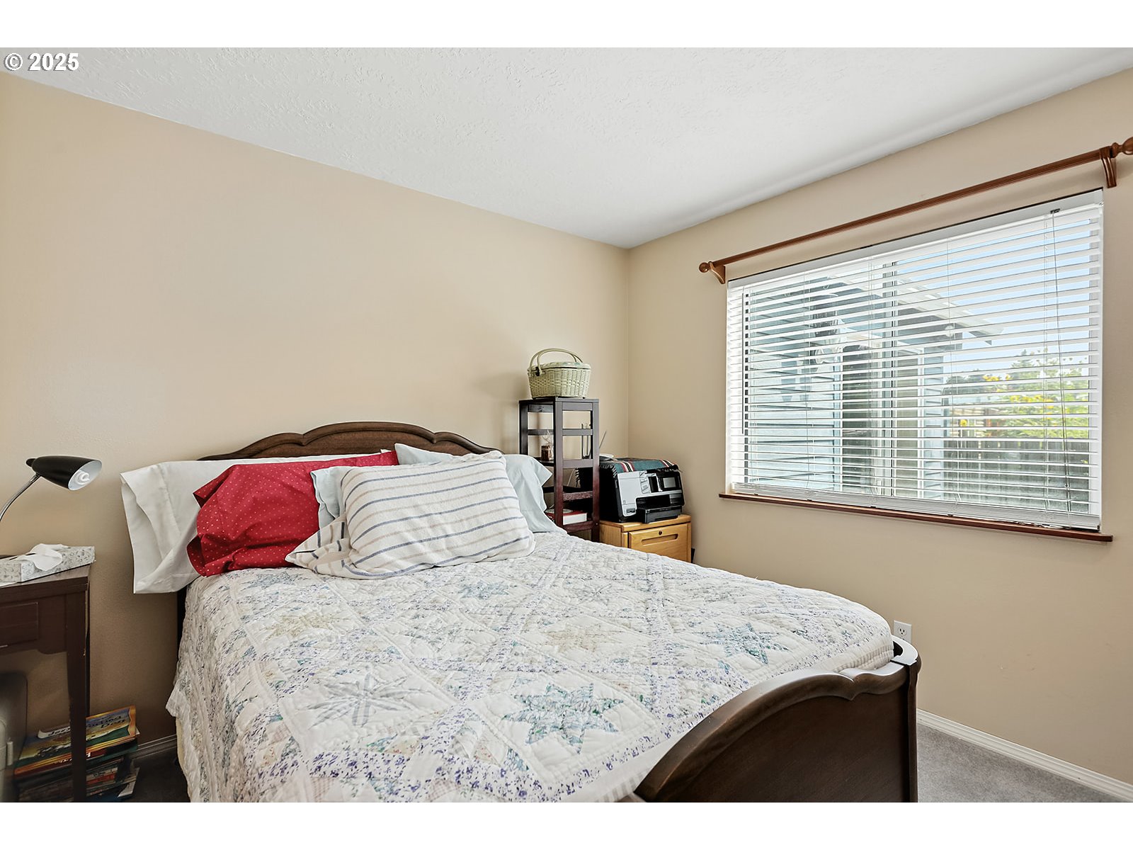 832 Adams Loop Hood River, OR 97031 - Photo 28 of 46 Bedroom