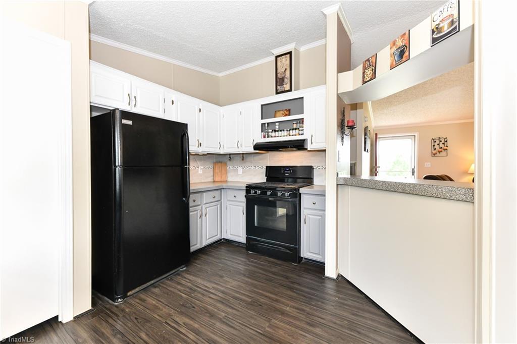 559 McBride Road Mount Airy, NC 27030 - Photo 15 of 47 Gallery Image 15