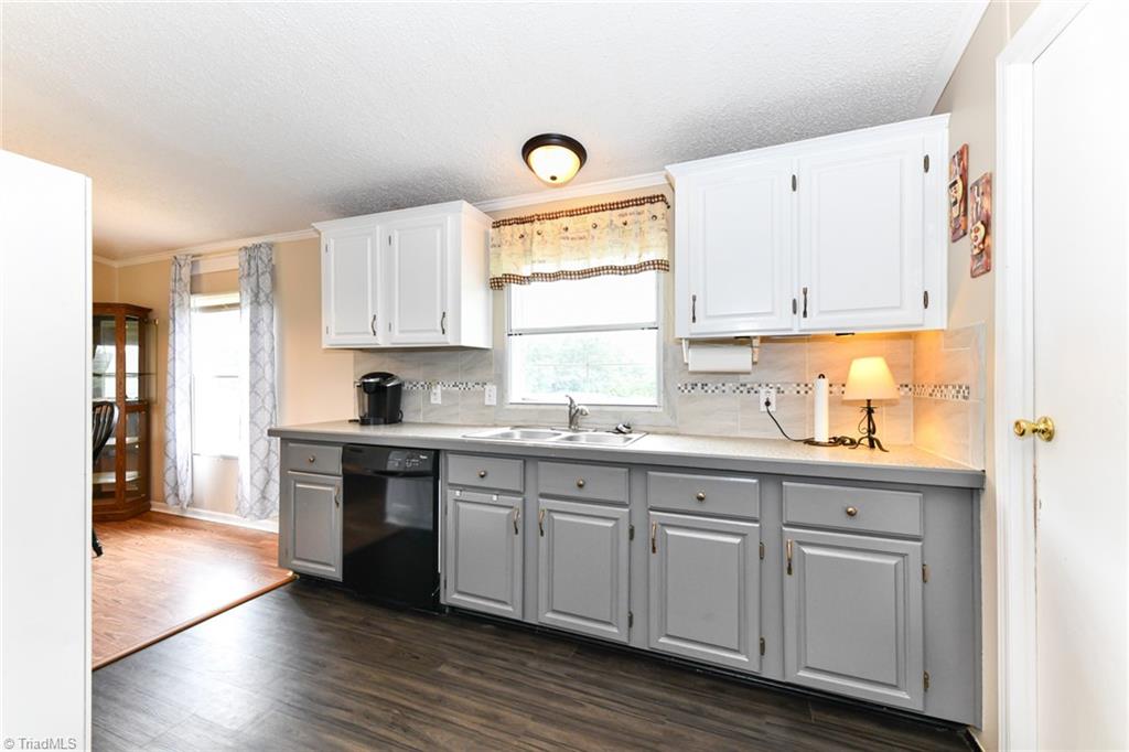 559 McBride Road Mount Airy, NC 27030 - Photo 16 of 47 Gallery Image 16