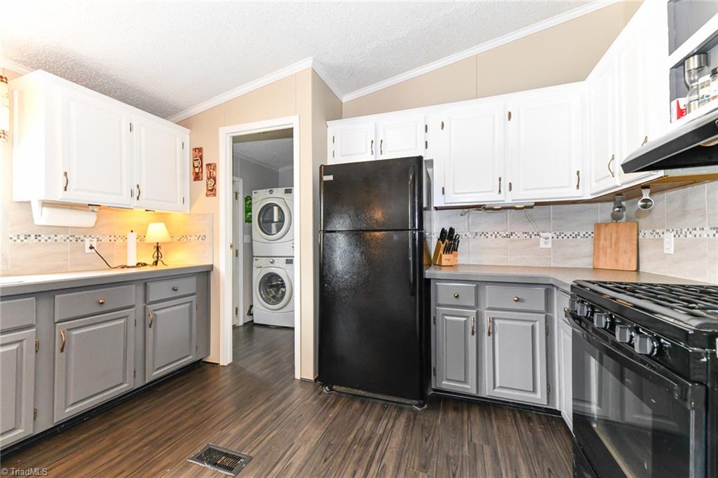 559 McBride Road Mount Airy, NC 27030 - Photo 18 of 47 Gallery Image 18