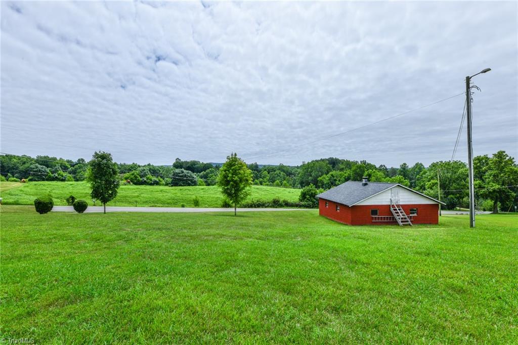 559 McBride Road Mount Airy, NC 27030 - Photo 39 of 47 Gallery Image 39