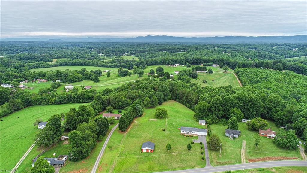 559 McBride Road Mount Airy, NC 27030 - Photo 41 of 47 Gallery Image 41