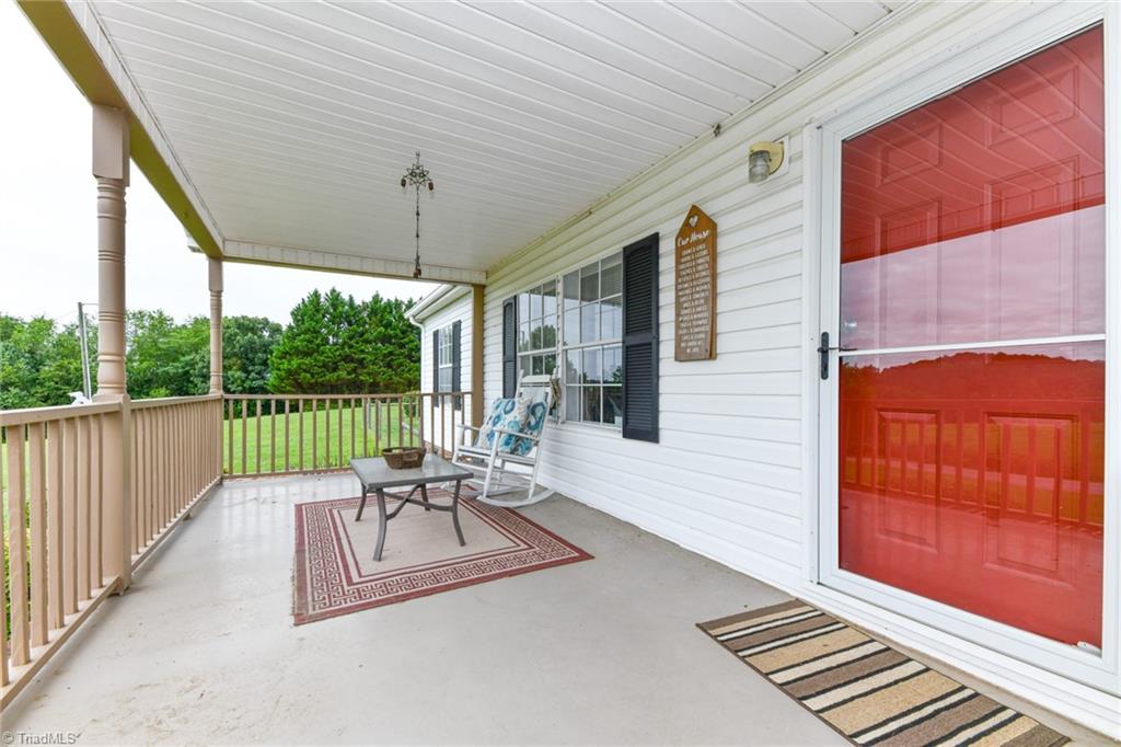 559 McBride Road Mount Airy, NC 27030 - Photo 7 of 47 Gallery Image 7