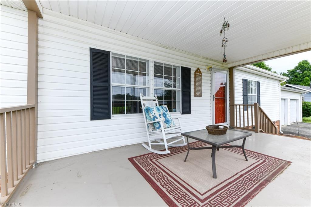 559 McBride Road Mount Airy, NC 27030 - Photo 8 of 47 Gallery Image 8