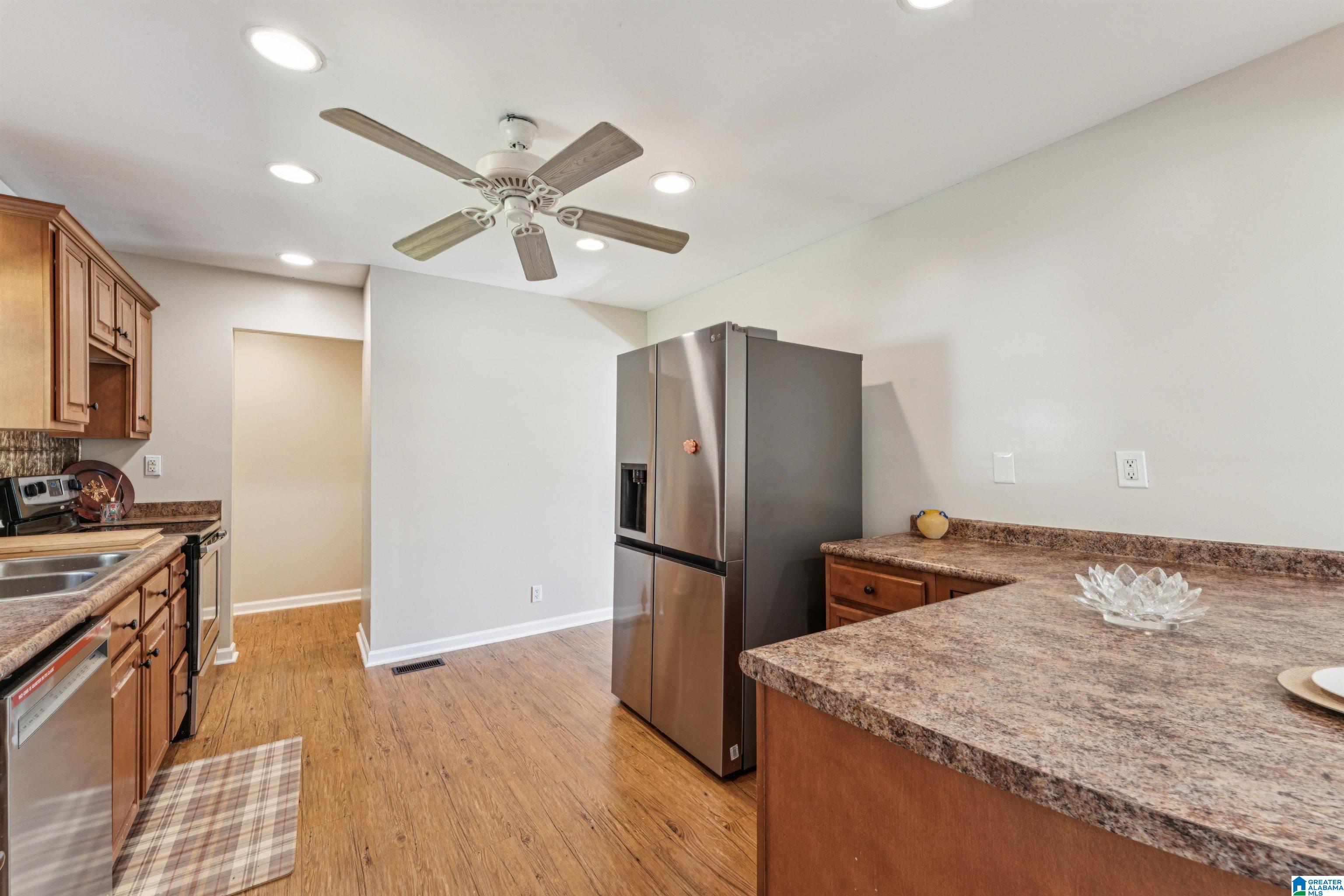 1238 Bennett Drive Alabaster, AL 35007 - Photo 19 of 43