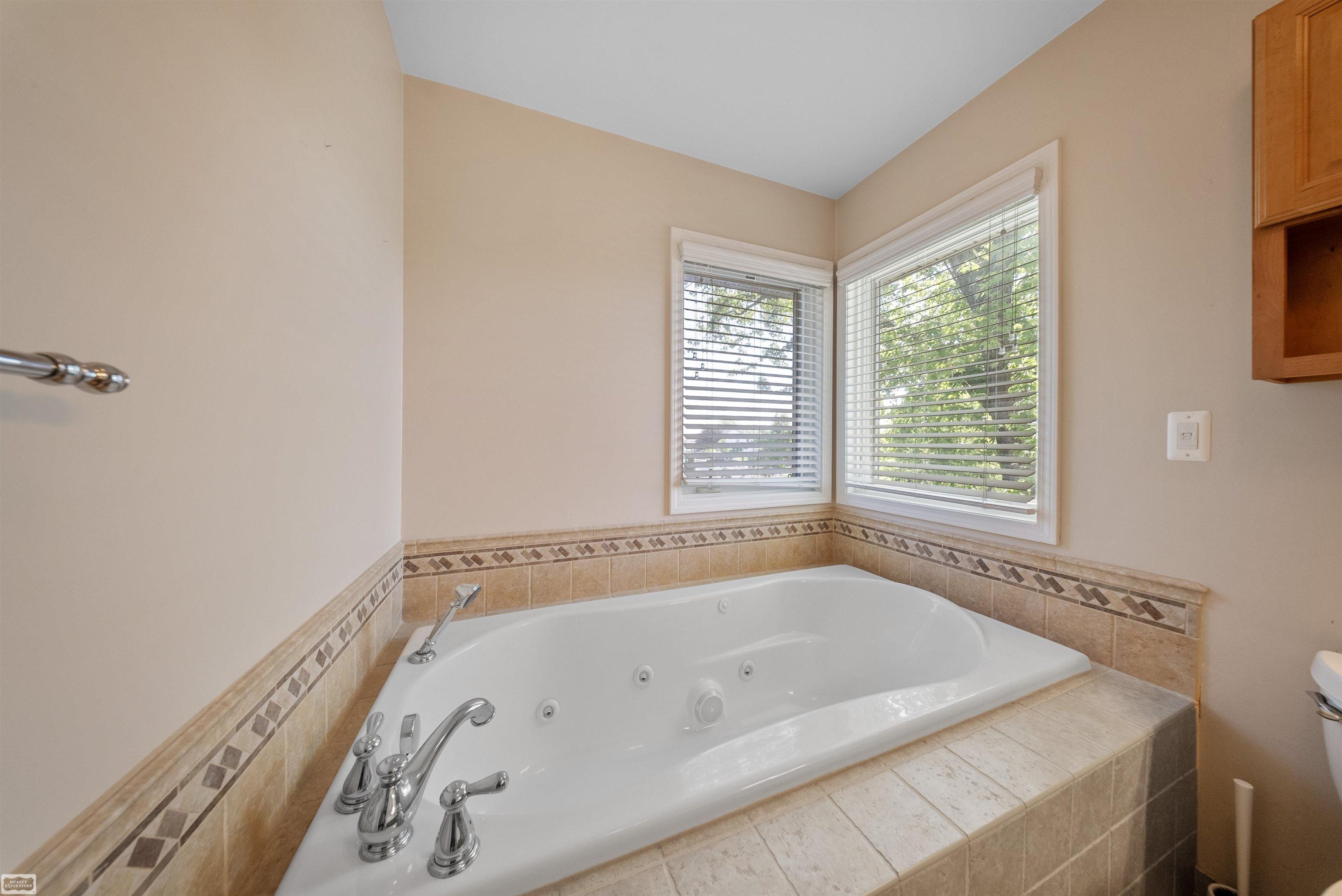 7235 Bluebill Road Algonac, MI 48001 - Photo 22 of 47