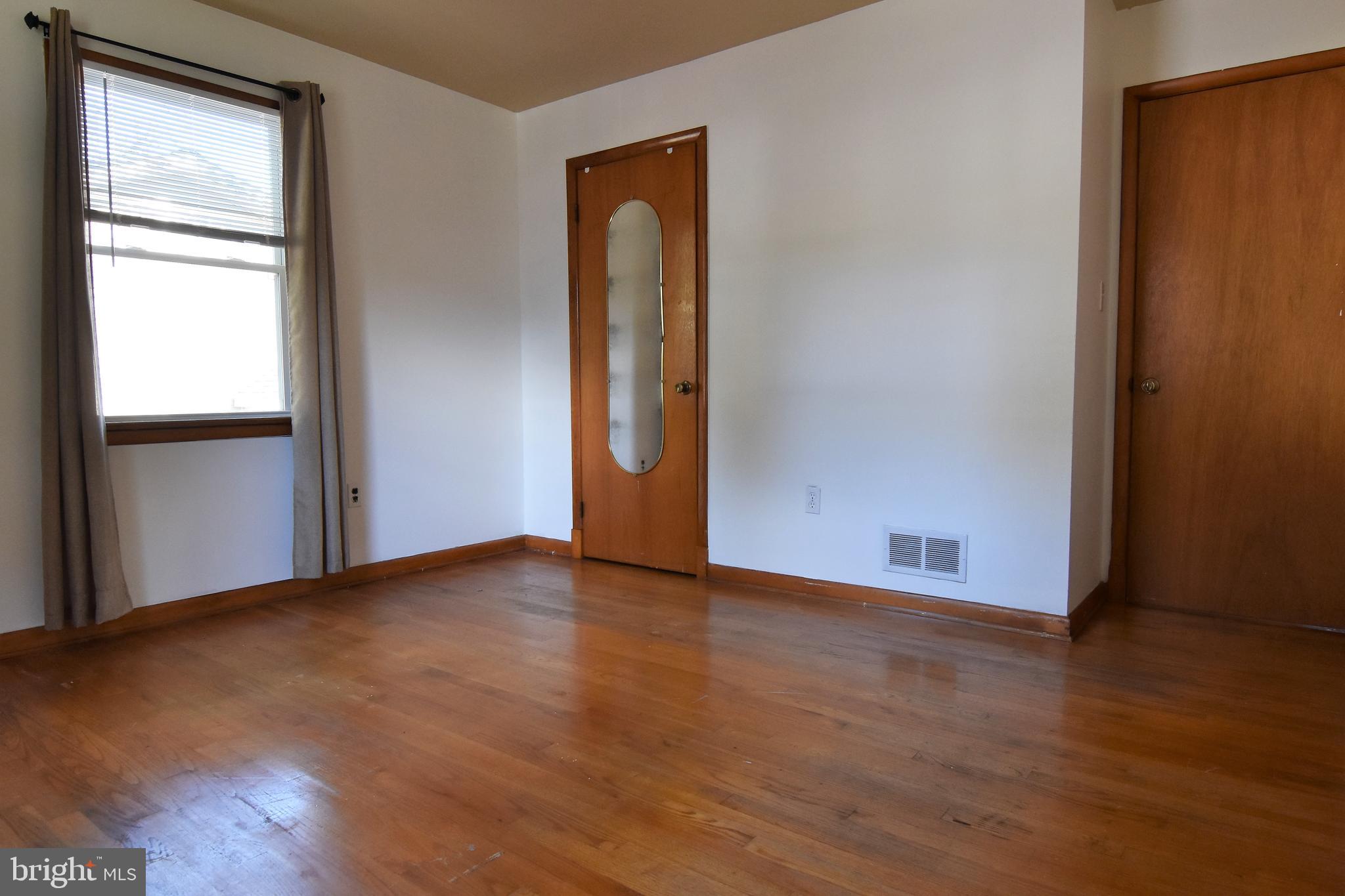 229 Asbury Road Pasadena, MD 21122 - Photo 15 of 34 Gallery Image 15