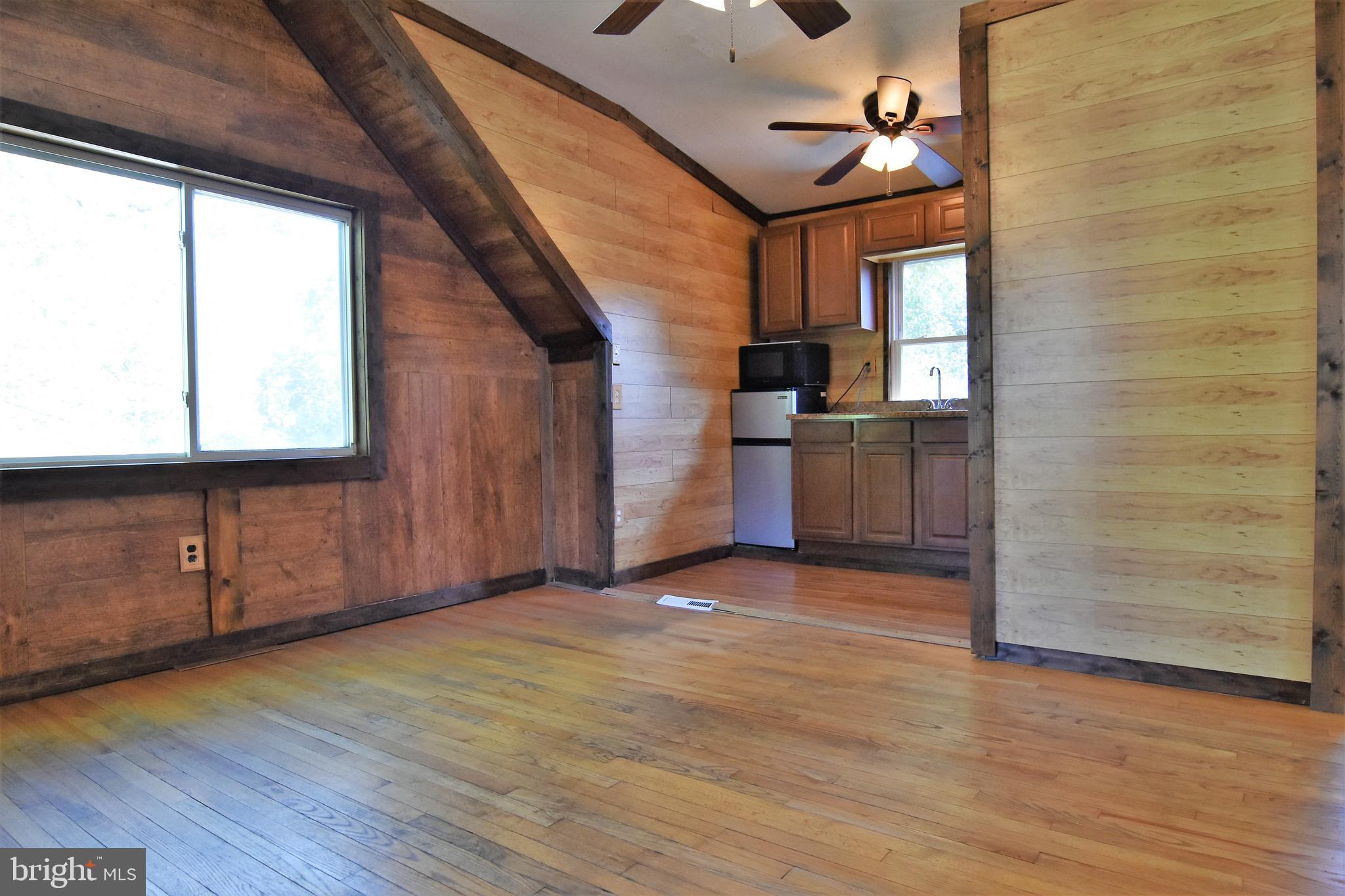 229 Asbury Road Pasadena, MD 21122 - Photo 18 of 34 Gallery Image 18