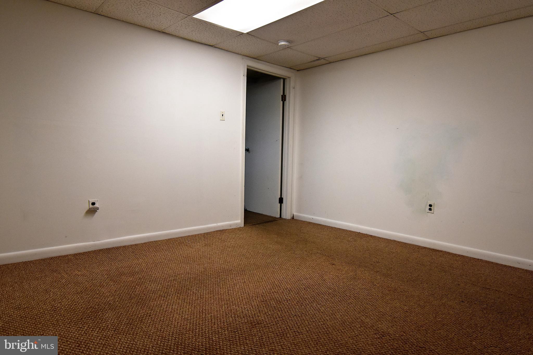 229 Asbury Road Pasadena, MD 21122 - Photo 22 of 34 Gallery Image 22