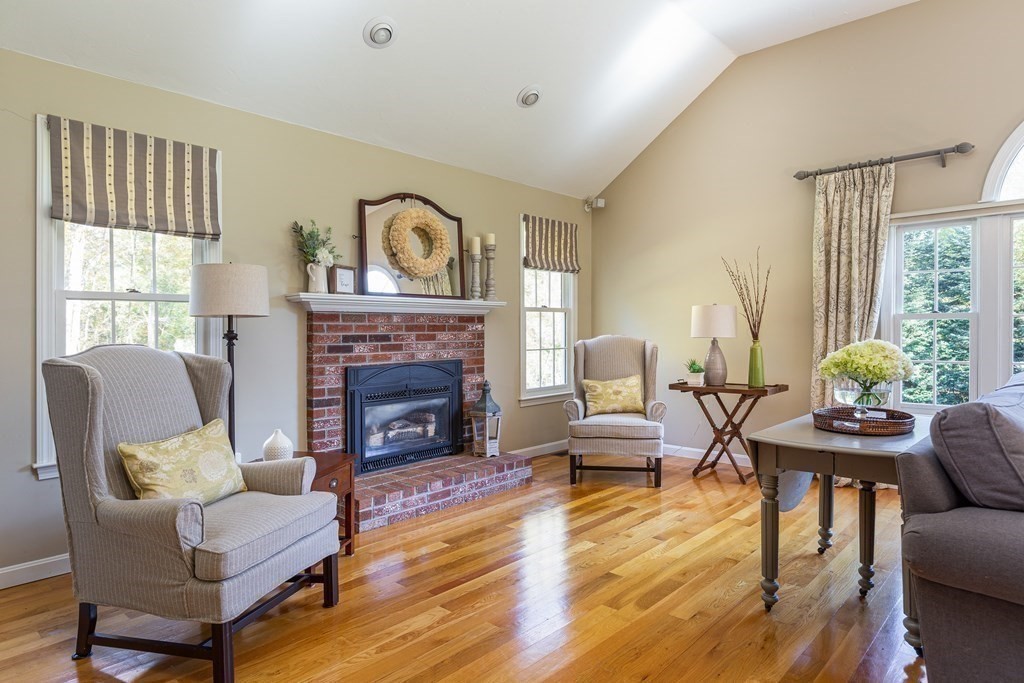 25 Kimball Road Hopkinton, MA 01748 - Photo 12 of 36 Gallery Image 12