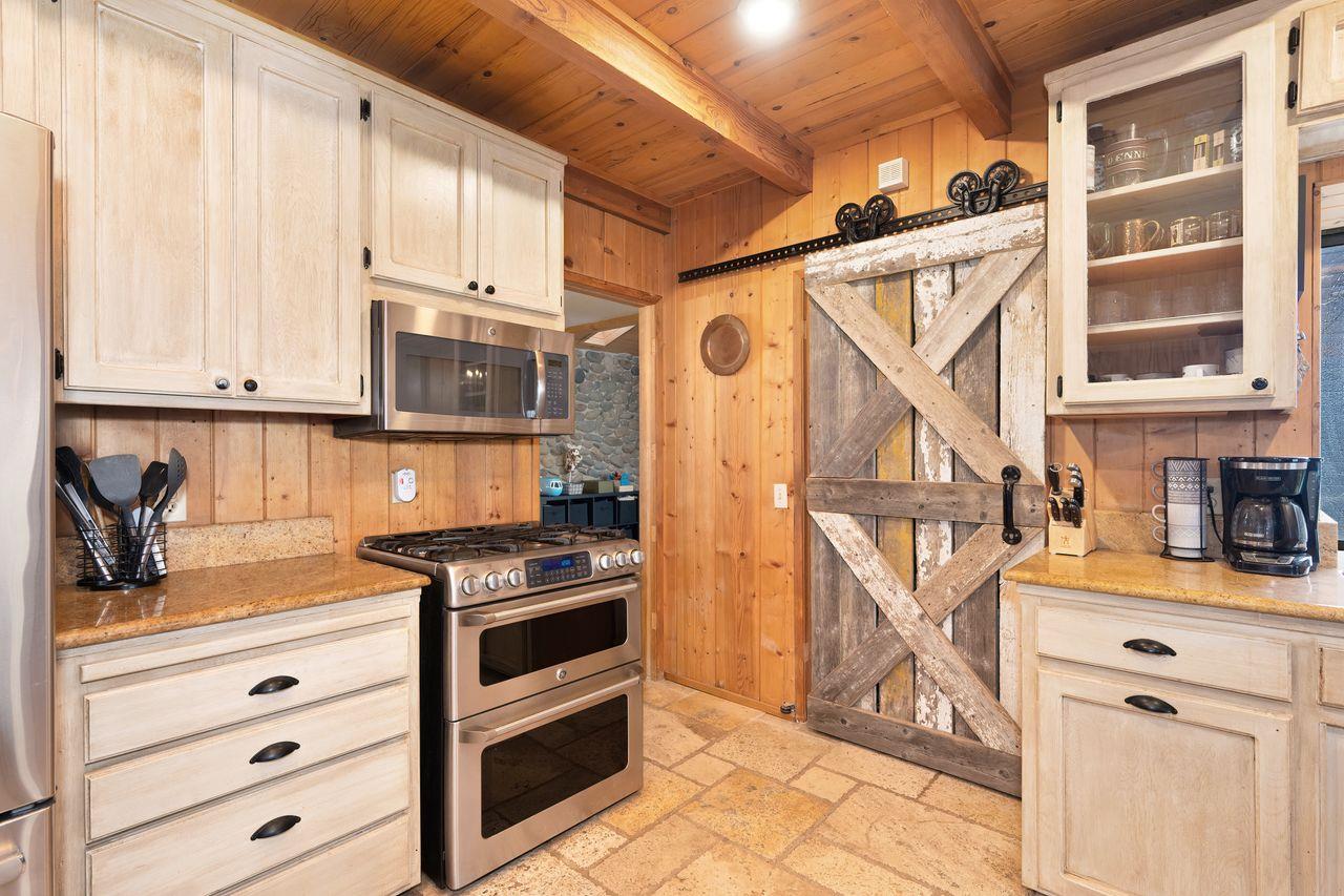 5501 Scott Road Sloughhouse, CA 95683 - Photo 16 of 87