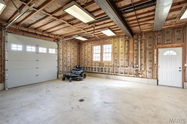 $850,000 | 2380 Highway Jj Elsberry Mo 63343, Elsberry, MO 63343