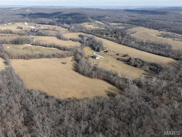 $800,000 | 2380 Highway Jj Elsberry Mo 63343, Elsberry, MO 63343