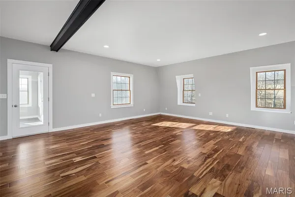 $800,000 | 2380 Highway Jj Elsberry Mo 63343, Elsberry, MO 63343