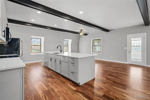 $800,000 | 2380 Highway Jj Elsberry Mo 63343, Elsberry, MO 63343