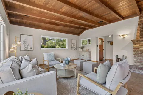 $1,049,000 | 4621 Crestwood Way, Sacramento, CA 95822