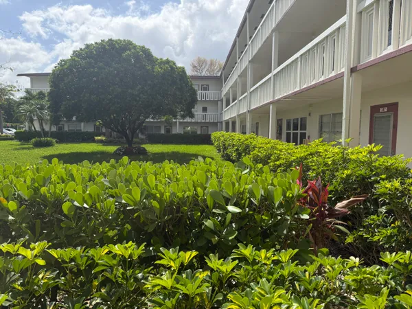 $1,900 | 389 Fanshaw Drive, Unit 389, Boca Raton, FL 33434