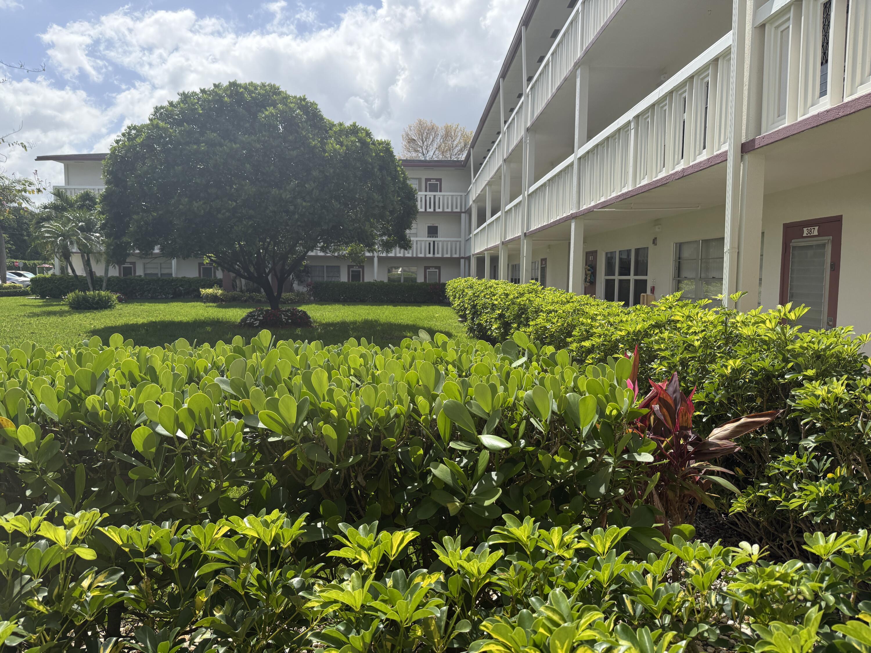 389 Fanshaw Drive, Unit 389 Boca Raton, FL 33434 - Photo 26 of 29 IMG_5614