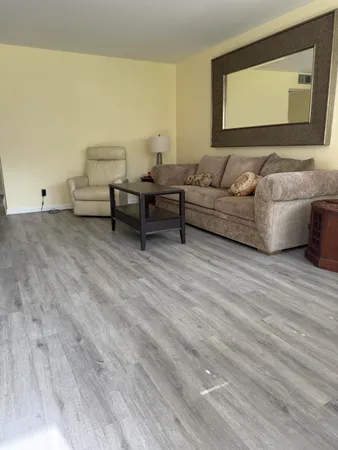 $1,900 | 389 Fanshaw Drive, Unit 389, Boca Raton, FL 33434