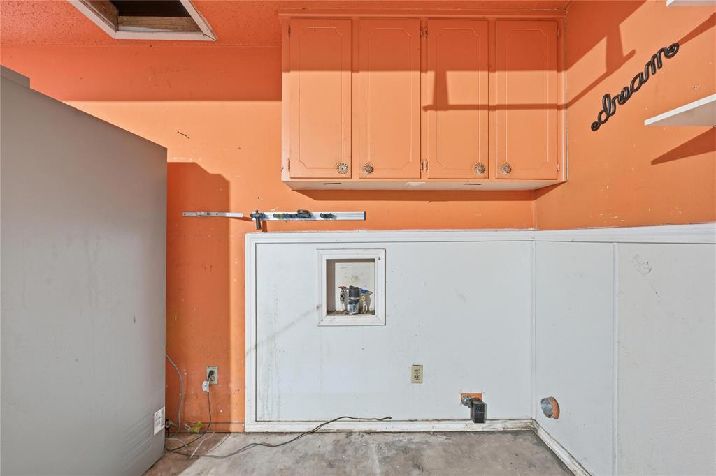 2711 Old Robinson Road Waco, TX 76706 - Photo 14 of 17