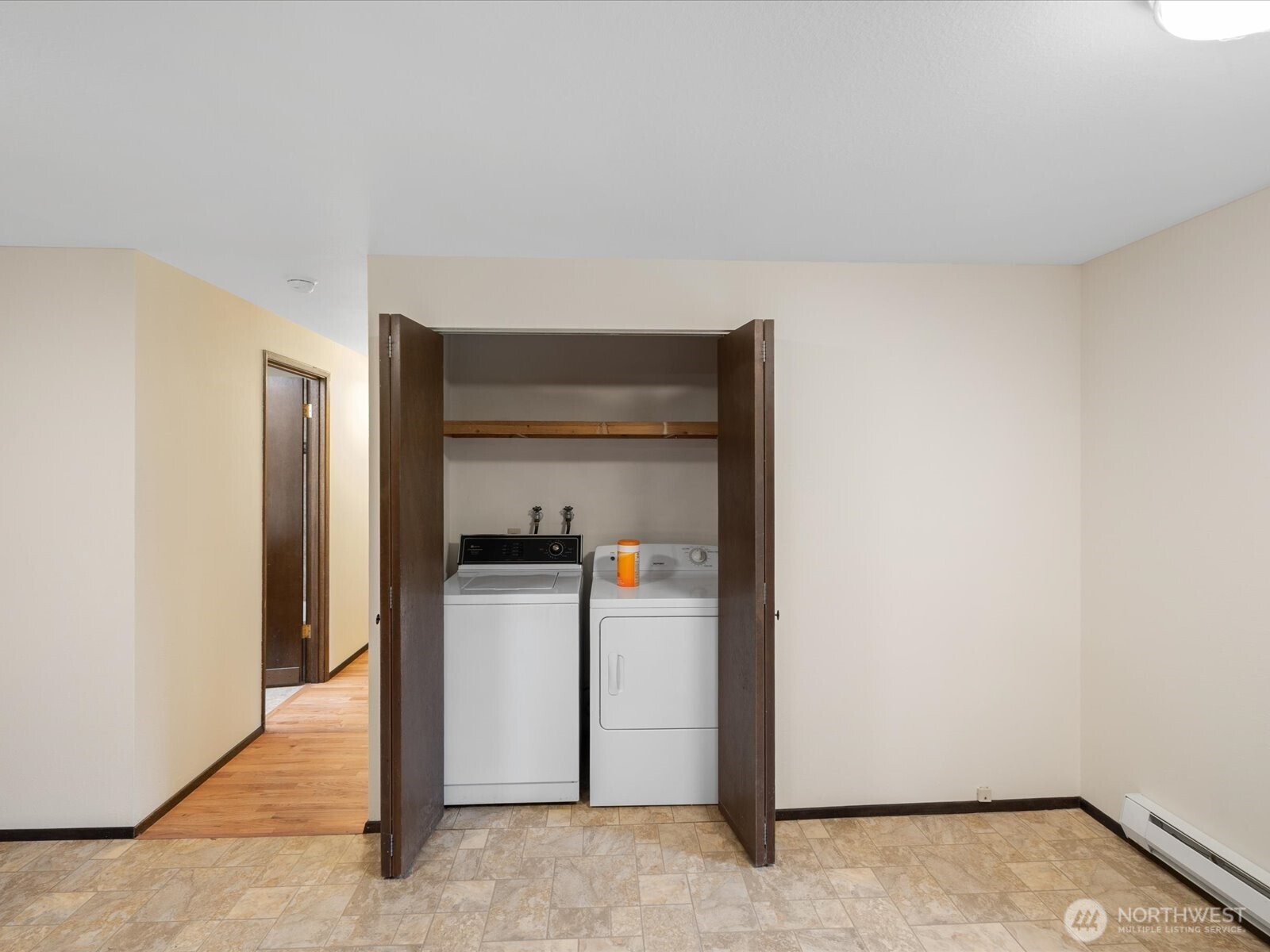 8506 192nd Street Southwest Edmonds, WA 98026 - Photo 20 of 37 a utility room with dryer and washer