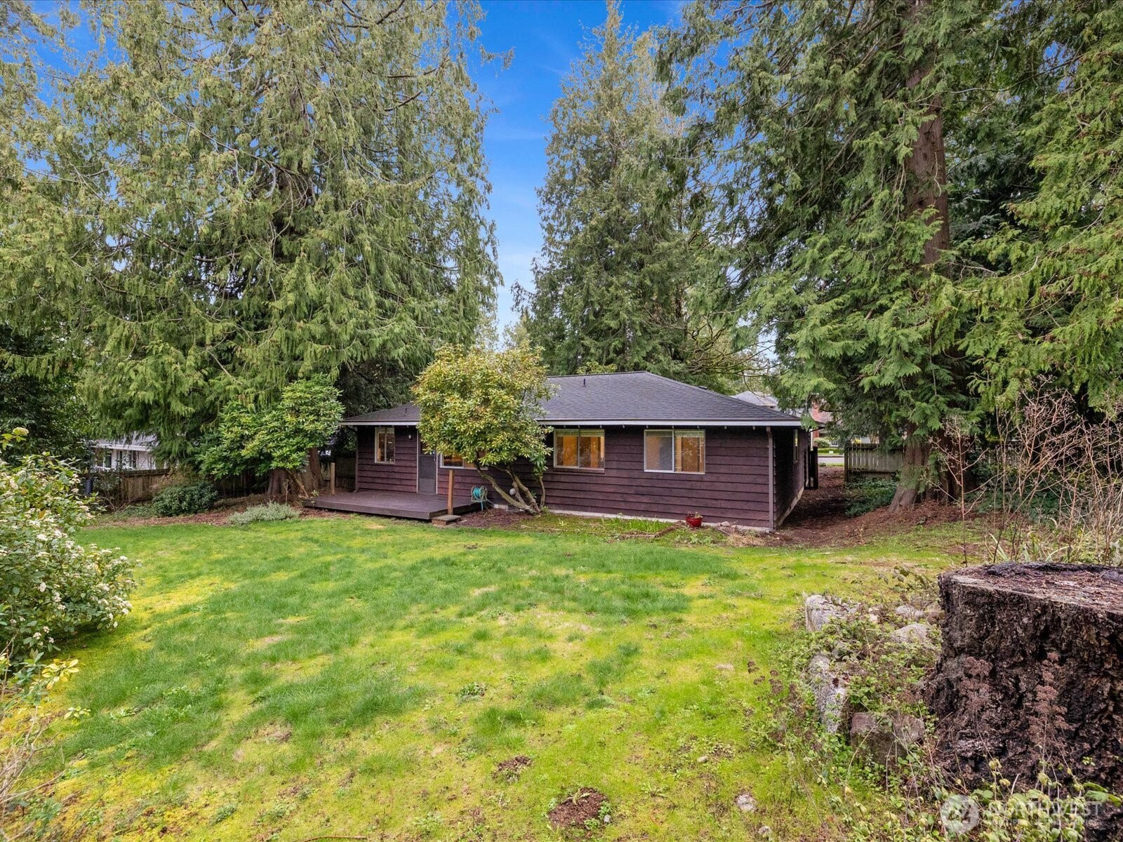 8506 192nd Street Southwest Edmonds, WA 98026 - Photo 35 of 37 a view of a house with a yard and sitting area