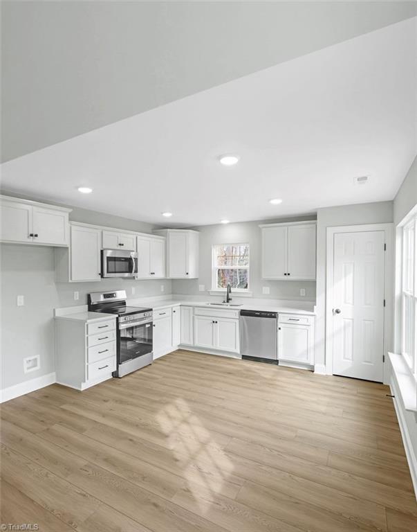 5514 Cedarbrook Road Jonesville, NC 28642 - Photo 4 of 25