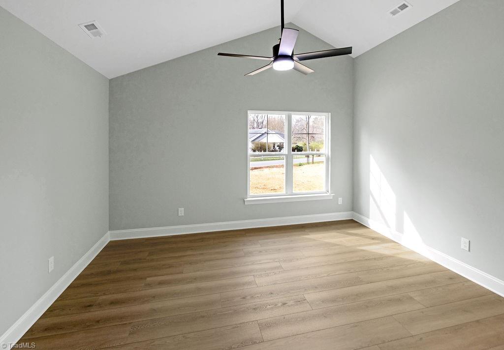 5514 Cedarbrook Road Jonesville, NC 28642 - Photo 10 of 25