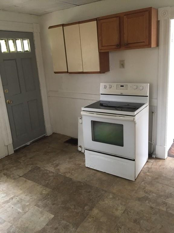 87 St James Avenue Springfield, MA 01109 - Photo 8 of 15 Gallery Image 8