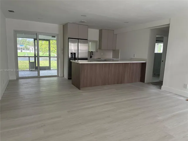 $3,100 | 5023 Southwest 93rd Avenue, Cooper City, FL 33328