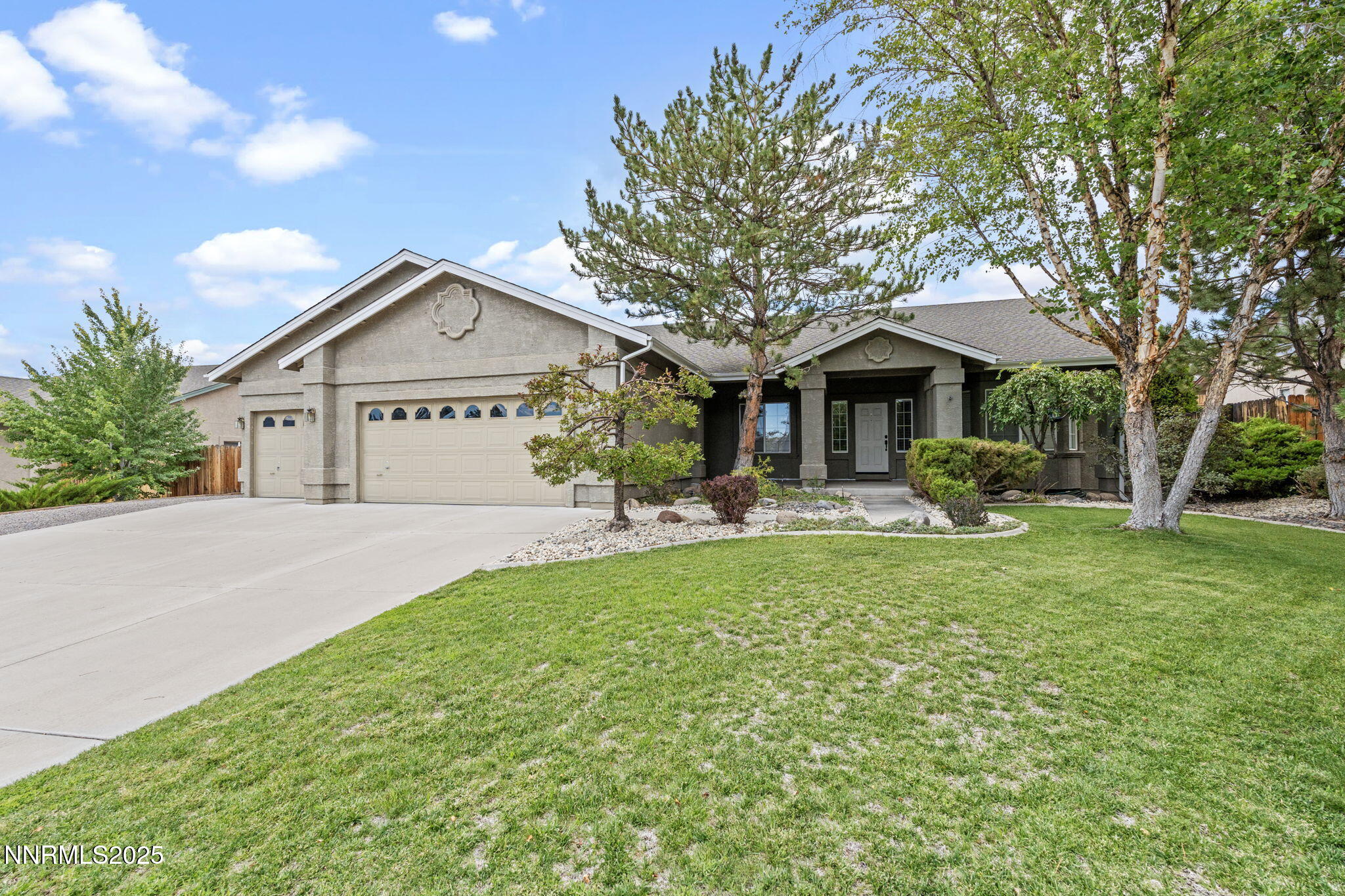 4017 Mt Jefferson Drive Reno, NV 89508 - Photo 2 of 45 3-web-or-mls-DSC03308