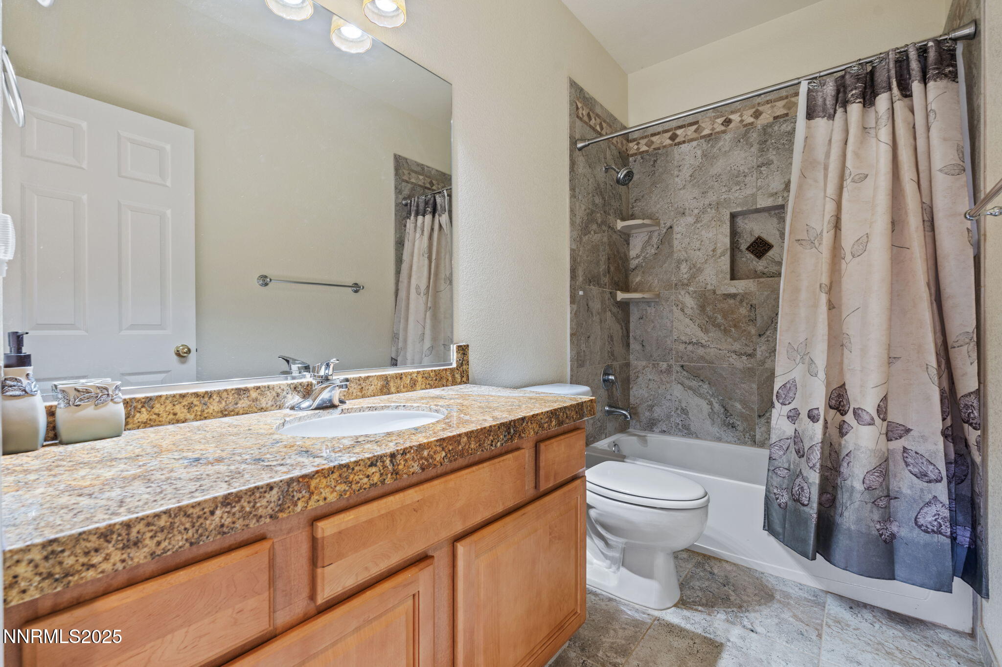 4017 Mt Jefferson Drive Reno, NV 89508 - Photo 37 of 45 38-web-or-mls-DSC03235