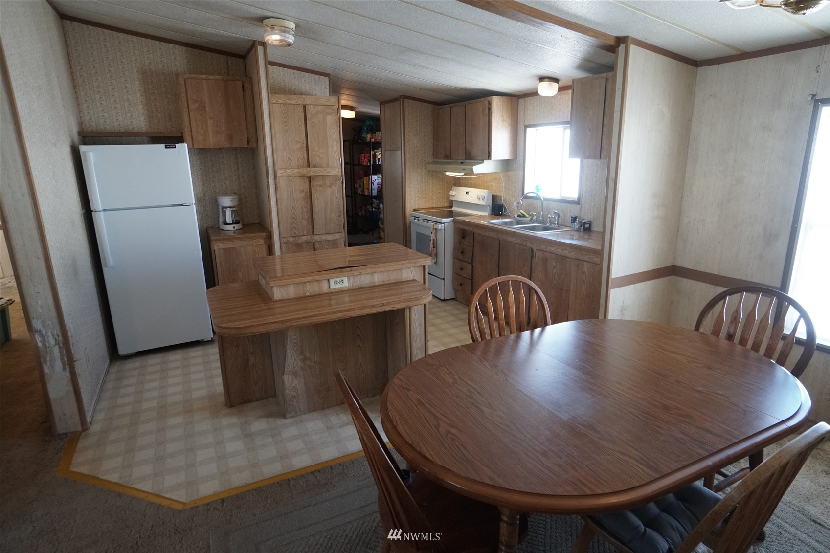 347 Molson Road Oroville, WA 98844 - Photo 8 of 30 Gallery Image 8