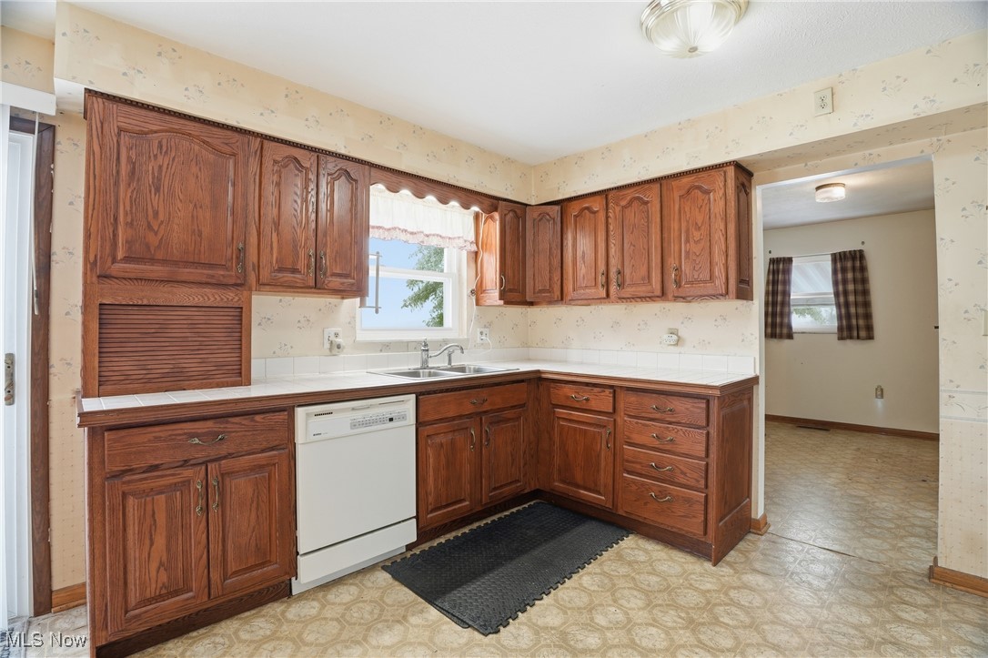 350 Blennerhassett Heights Road Washington, WV 26181 - Photo 12 of 50