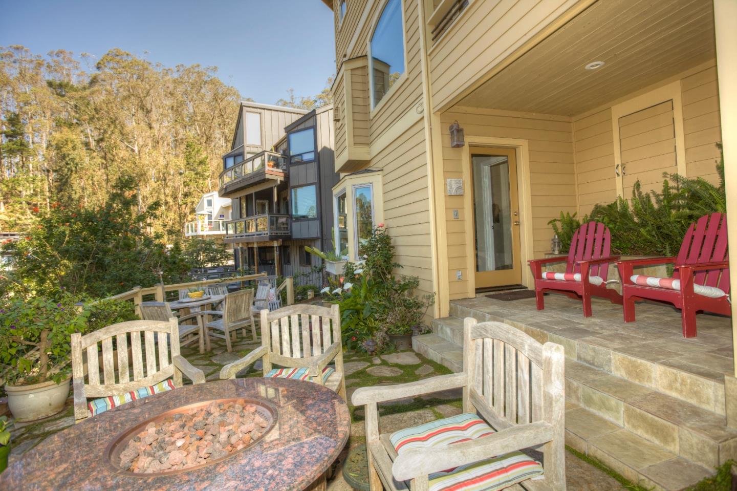 173 Del Monte Road El Granada, CA 94019 - Photo 37 of 41 Gallery Image 37