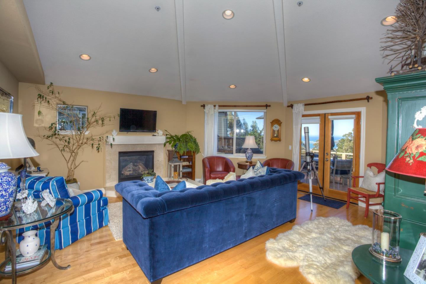 173 Del Monte Road El Granada, CA 94019 - Photo 6 of 41 Gallery Image 6