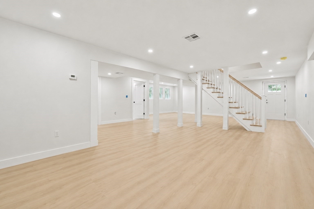 16 Janes Road Boxford, MA 01921 - Photo 5 of 23