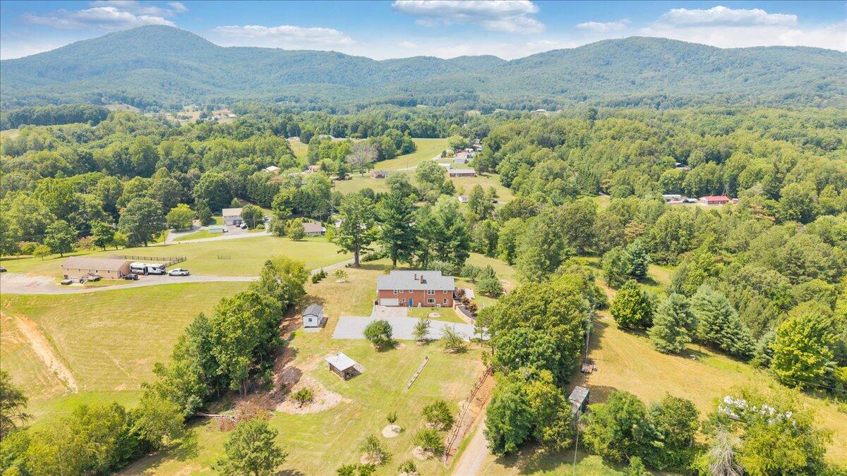 1125 Loyds Store Road Vinton, VA 24179 - Photo 100 of 119 097-DJI_20260706151240_0285_D