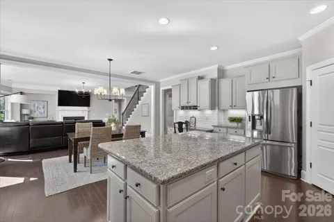 $1,100,000 | 10405 Waxhaw Manor Drive, Waxhaw, NC 28173