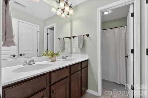 $1,100,000 | 10405 Waxhaw Manor Drive, Waxhaw, NC 28173