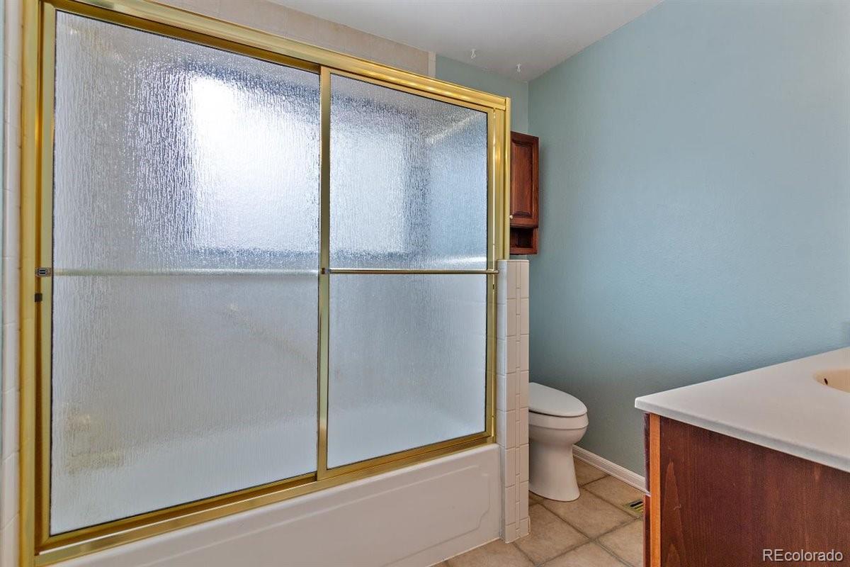 5644 Thunderhill Road Parker, CO 80134 - Photo 18 of 40