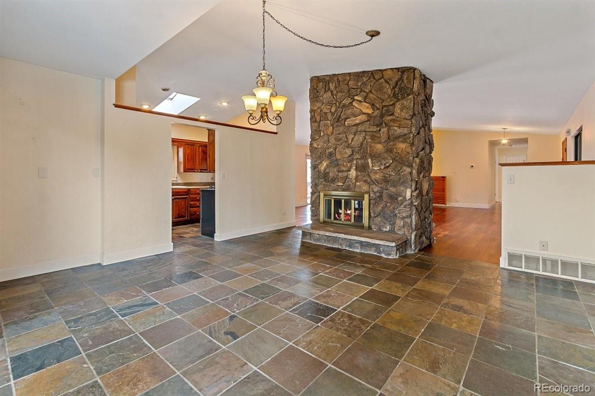 5644 Thunderhill Road Parker, CO 80134 - Photo 8 of 40