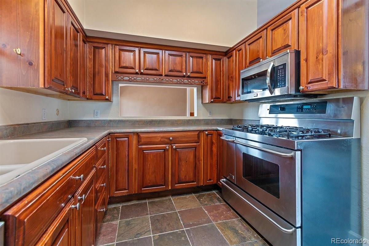 5644 Thunderhill Road Parker, CO 80134 - Photo 10 of 40