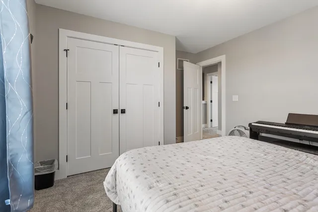 $414,900 | 103 Wildflower, Heyworth, IL 61745