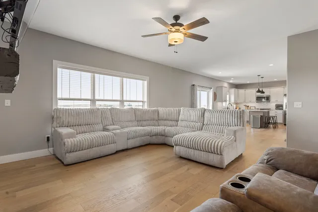 $414,900 | 103 Wildflower, Heyworth, IL 61745