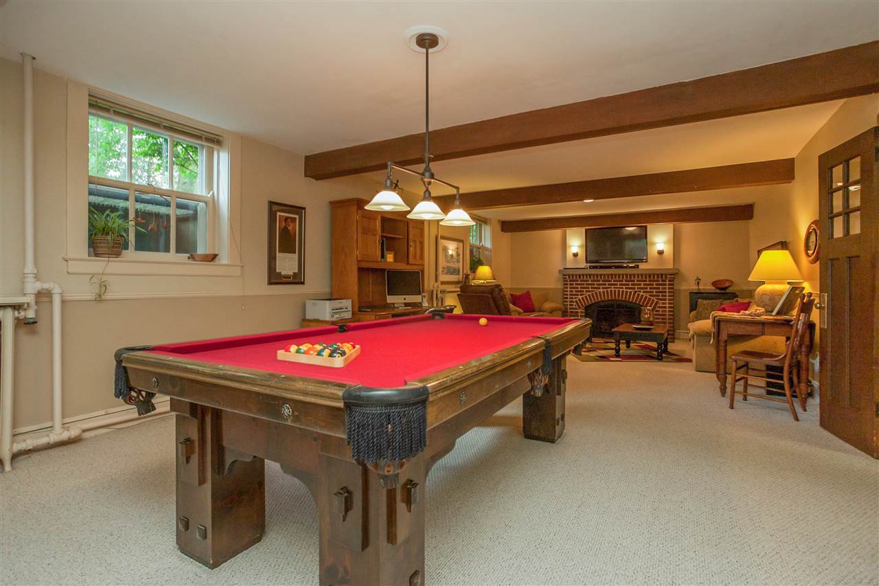 2225 Ridgeway Drive Southeast Cedar Rapids, IA 52403 - Photo 20 of 25 Gallery Image 20