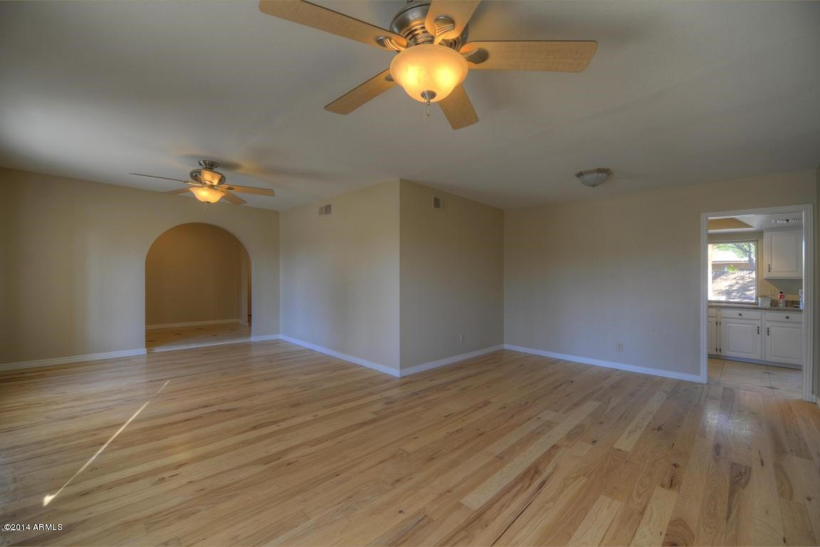 6548 East Presidio Road Scottsdale, AZ 85254 - Photo 4 of 14 4