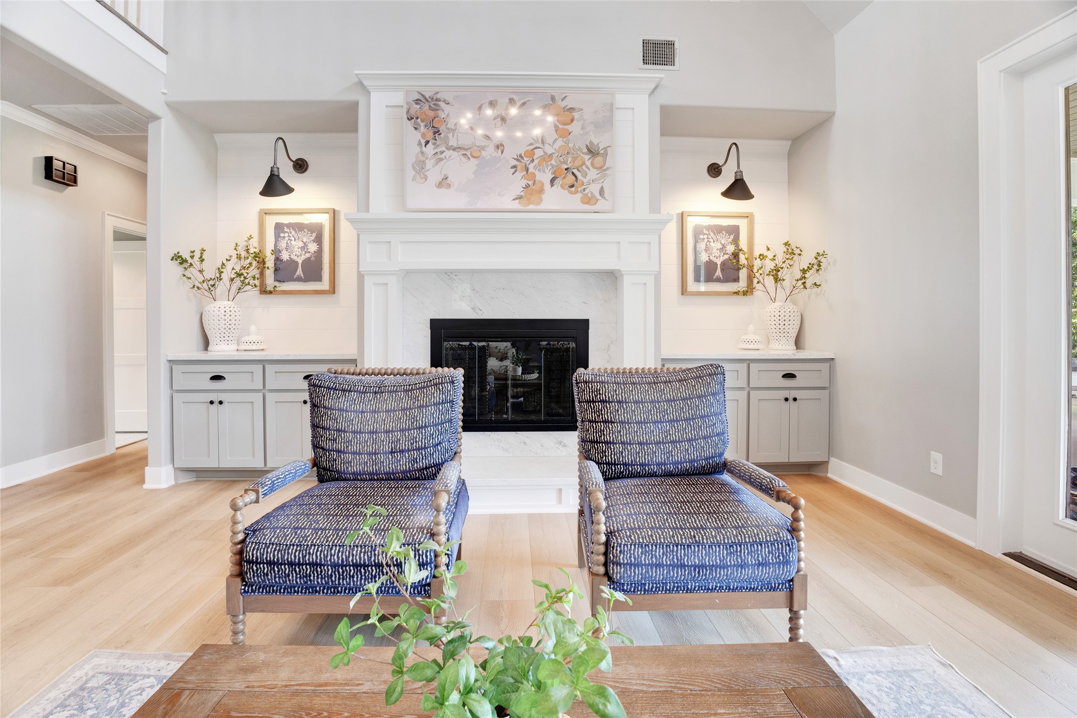 40499 Community Road Magnolia, TX 77354 - Photo 10 of 33 a living room with furniture and a fireplace