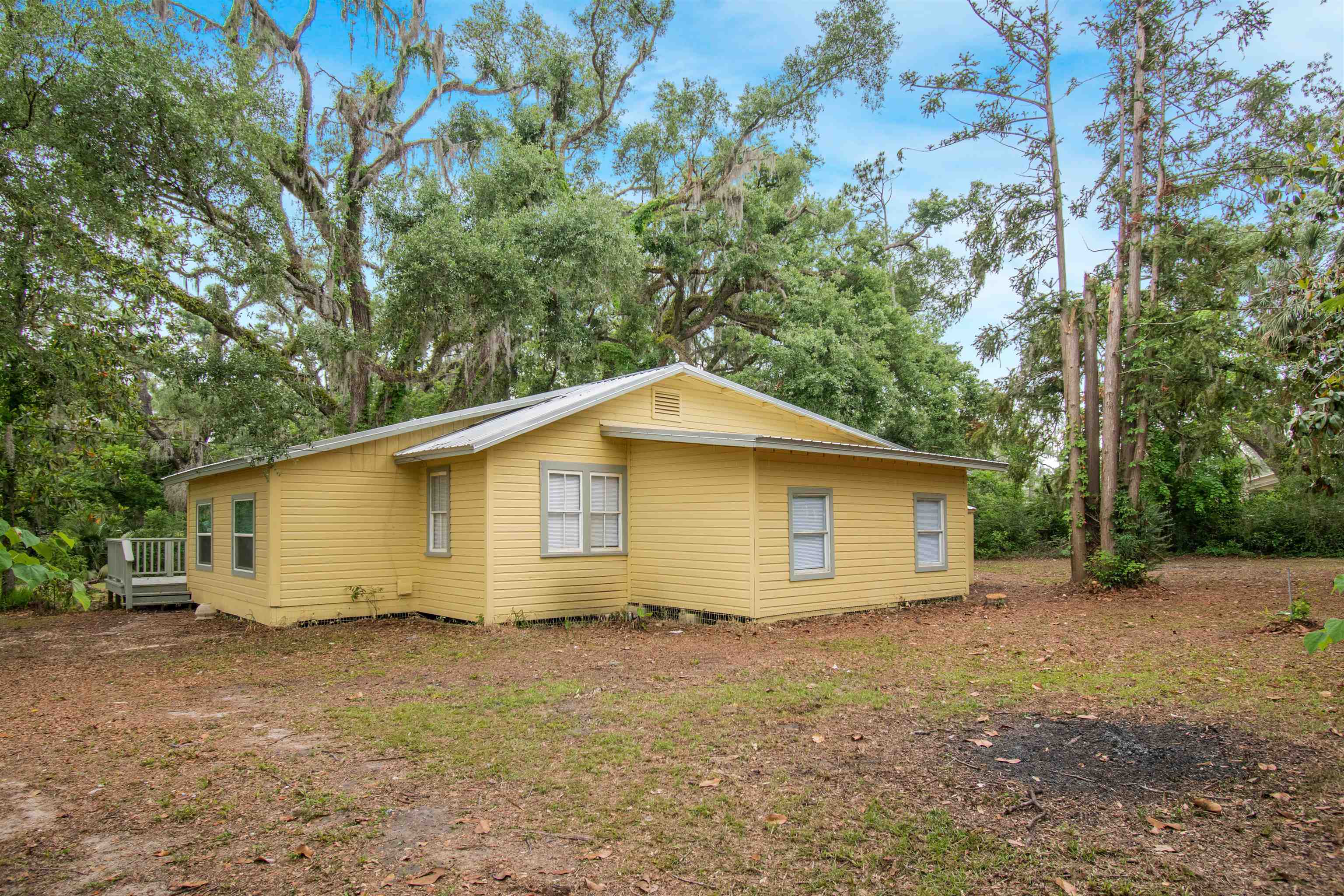 2851 Dorman Peacock Road Perry, FL 32348 - Photo 2 of 31